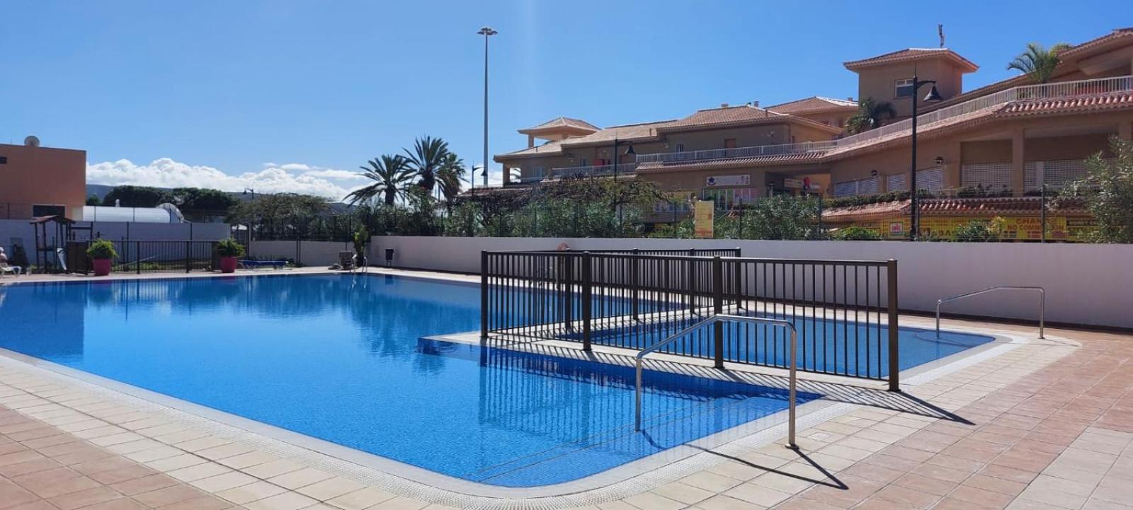Firstline Apartment Los Cristianos Arona  Luaran gambar