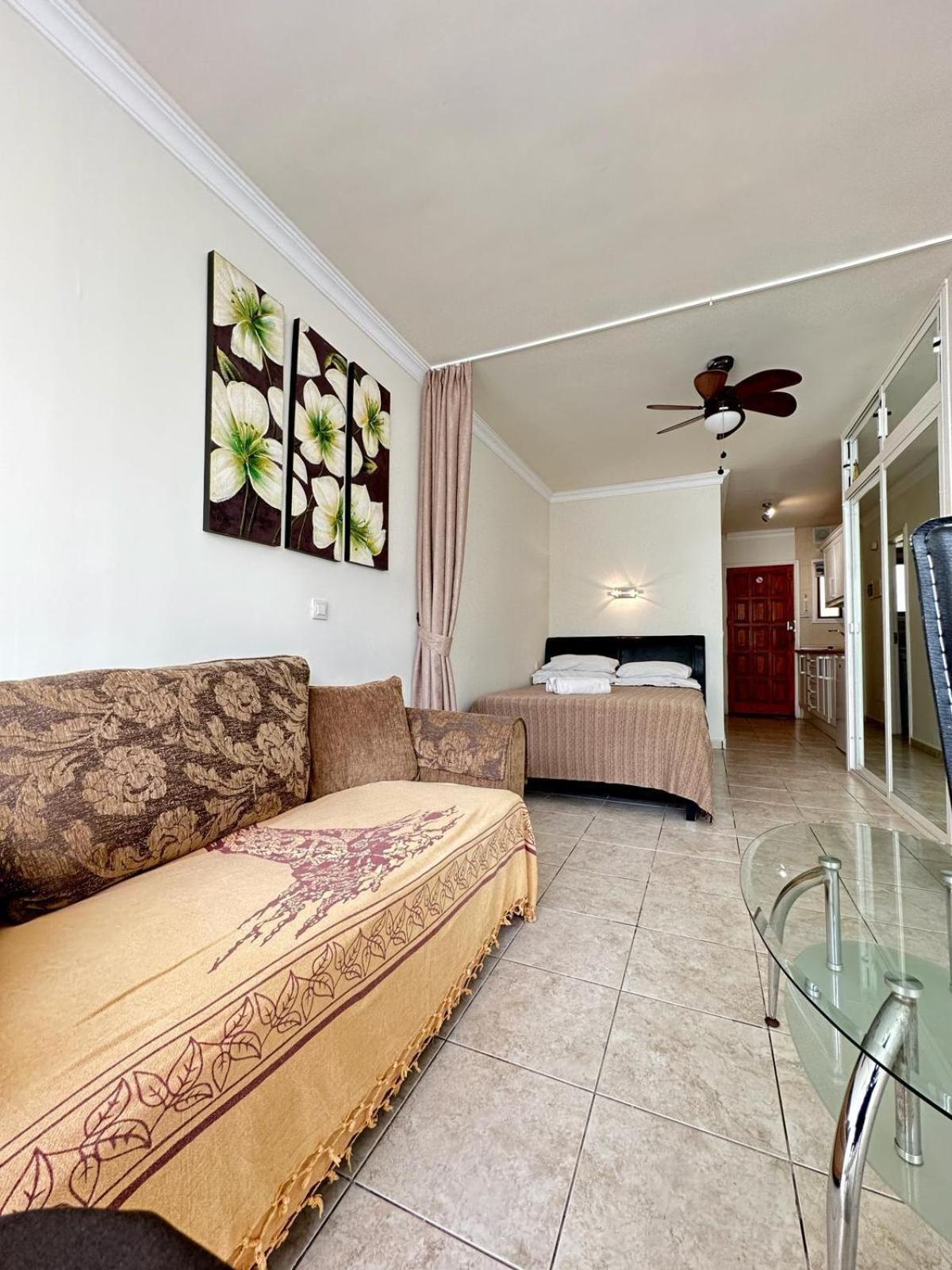 Firstline Apartment Los Cristianos Arona  Luaran gambar