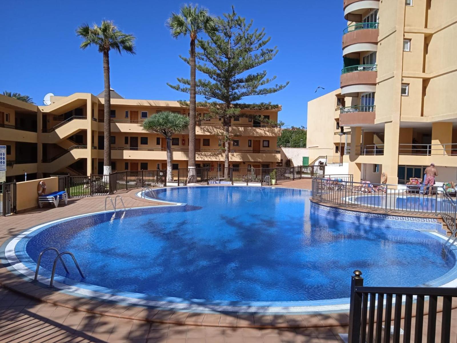 Firstline Apartment Los Cristianos Arona  Luaran gambar