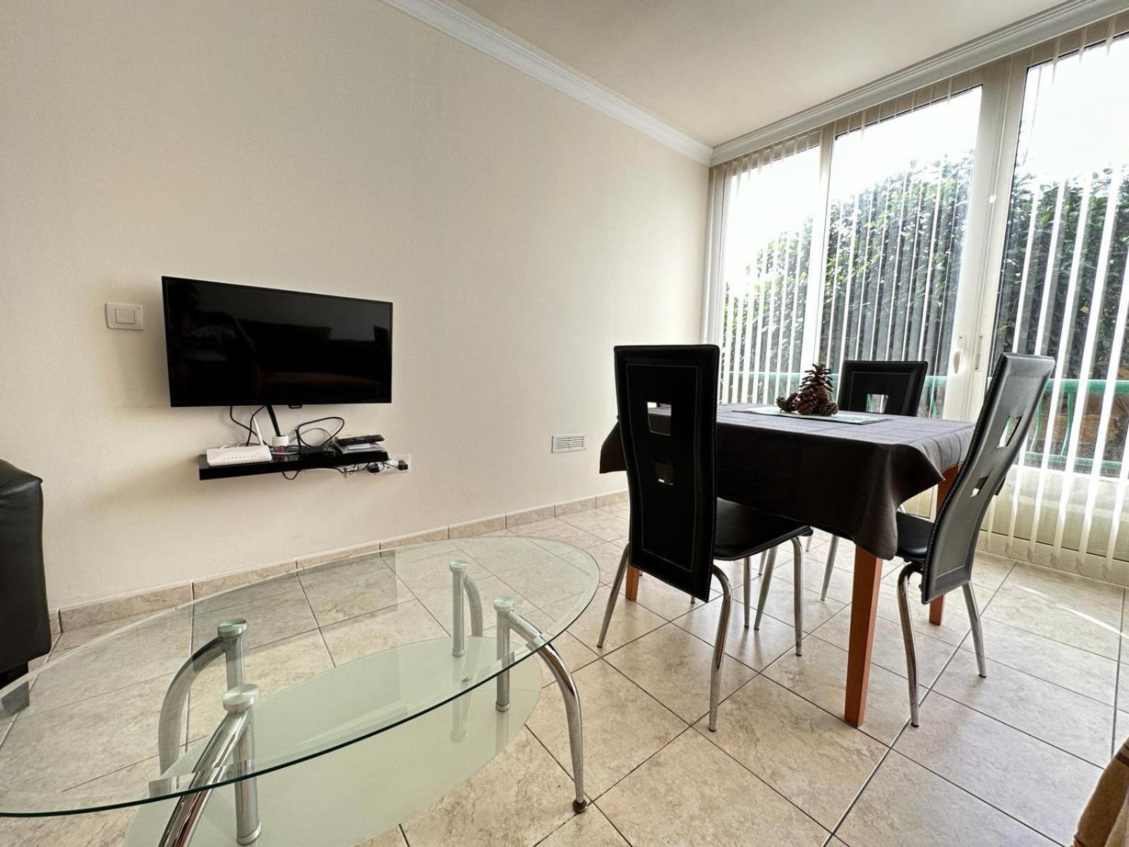 Firstline Apartment Los Cristianos Arona  Luaran gambar
